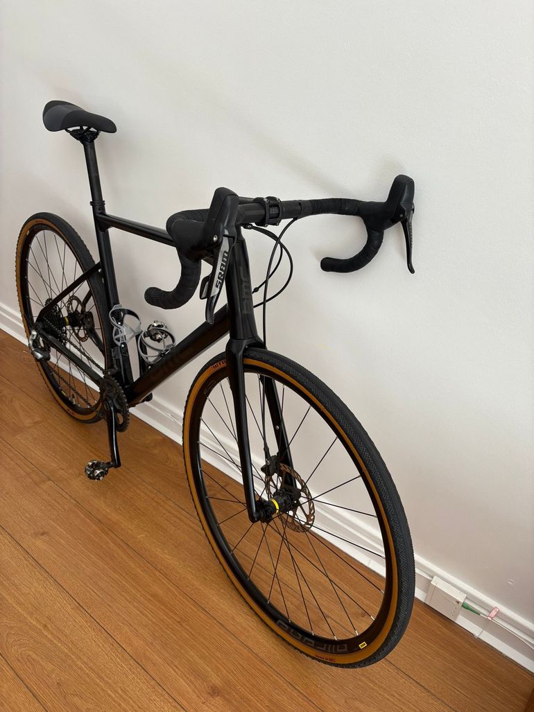 【専用】BMC ROADMACHINE X 2019年式 2019 BMC Roadmachine X MY19 – Specs, Comparisons, Reviews