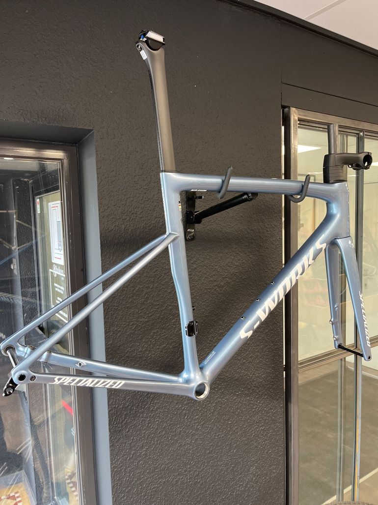 Used Specialized TARMAC SL8 S-works Frameset 56 2025 Road & Gravel, Blue — image 3 of 3