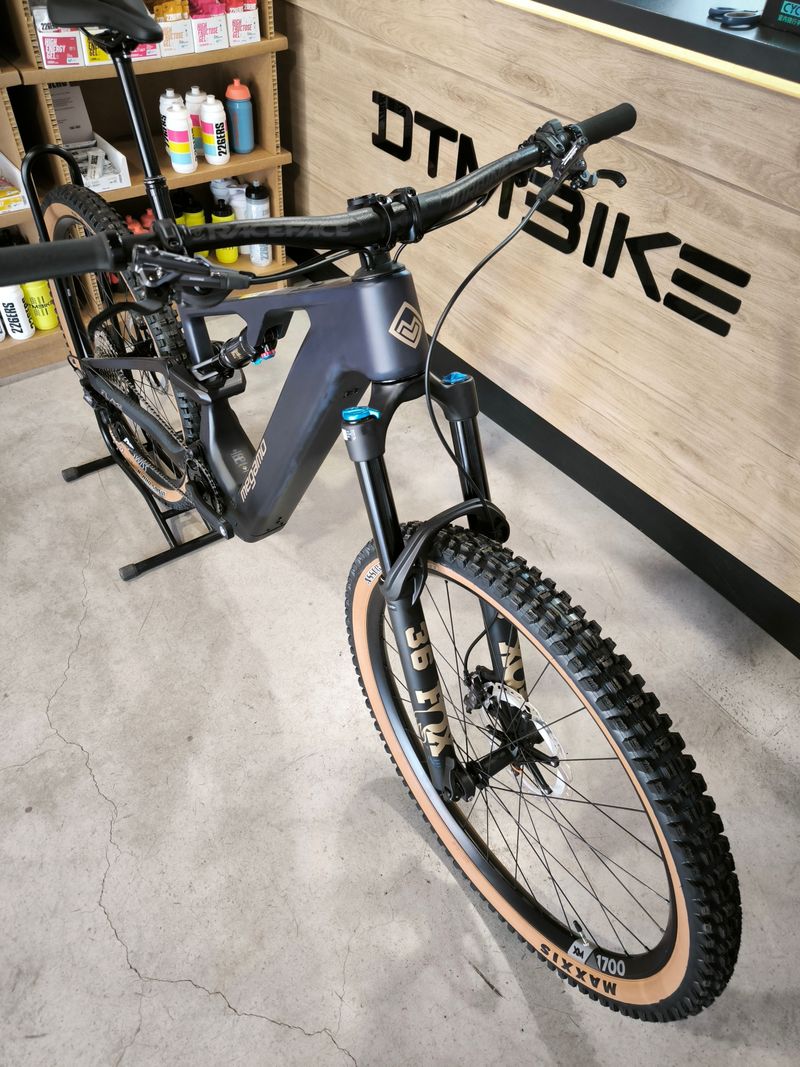 Tweedehands Megamo FLAME BCR 05 2025 Mountainbike — afbeelding 4 van 5