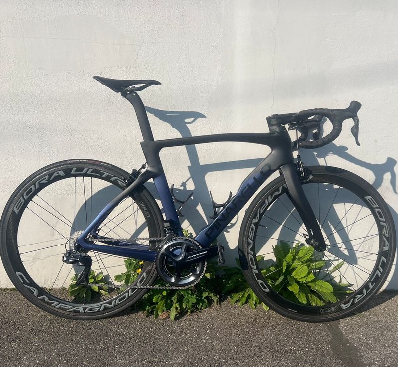 Tweedehands Pinarello Dogma F Patin 2023 Road & Gravel