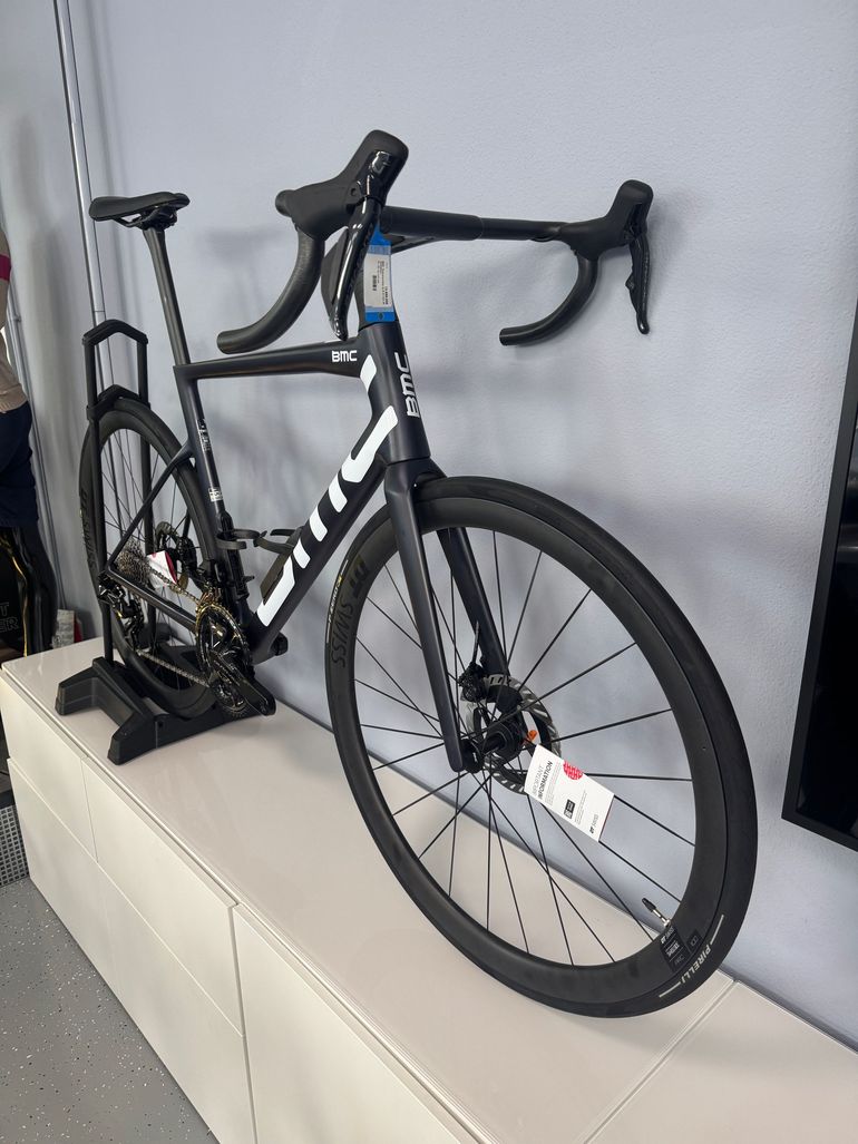 Used BMC TEAMMACHINE SLR 01 TWO 2025 Road & Gravel — image 3 of 3