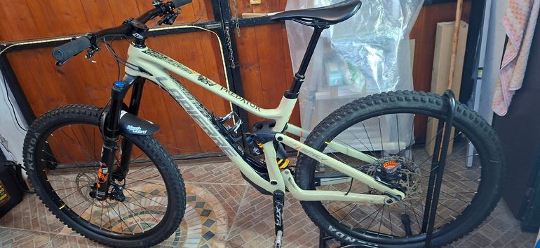 Lapierre Spicy CF 7.9 2025