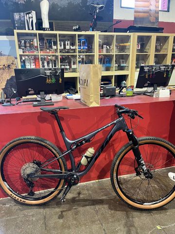 Käytetty KTM SCARP ELITE 2022 2022 Mountainbike — kuva 6 / 6