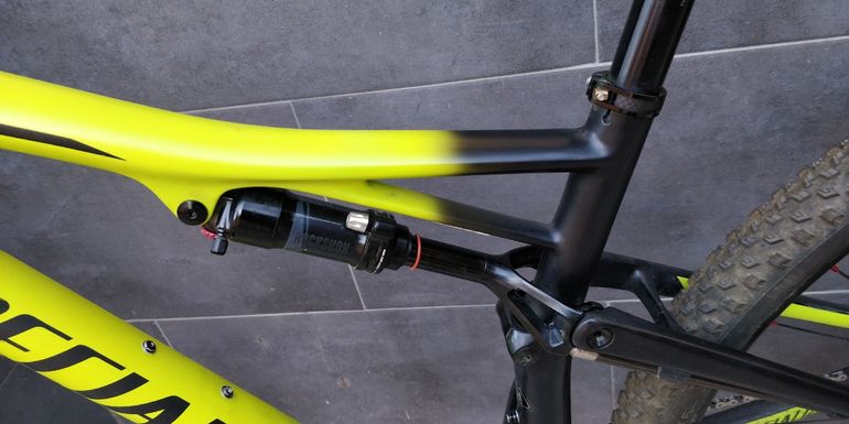 Used Specialized Epic SRAM GX Eagle 2018 Mountainbike — image 4 of 17