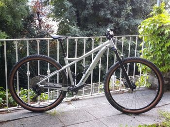 Used Orbea LAUFEY H10 2022 2022 Mountainbike, Light Gray, 29 — image 1 of 6