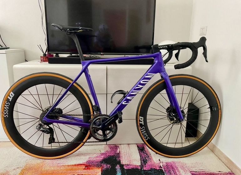 自転車本体 canyon ultimate cf slx disc 9.0 di2 M ○美品 キャニオン CANYON ULTIMATE CF SLX DISC 9.0 Di2 DURA