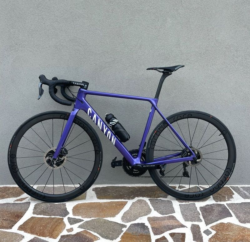 Used Canyon Ultimate CF SLX 9 Disc Di2 2021 2021 Road & Gravel
