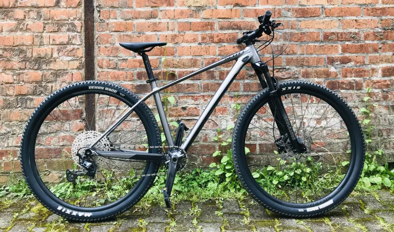 Used Scott Scale 965 2021 Mountainbike, Light Gray — image 1 of 9