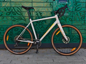 Käytetty Kona Rove NRB 2023 2023 Road & Gravel