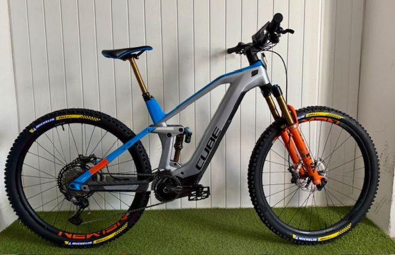 Actionteam 625 Vtt Cube Action Team 2021 Bicycle Cube Stereo