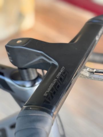 Sensa Giulia Shimano Ultegra Di2 2023 Road & Gravel usato, Nero — immagine 4 di 7