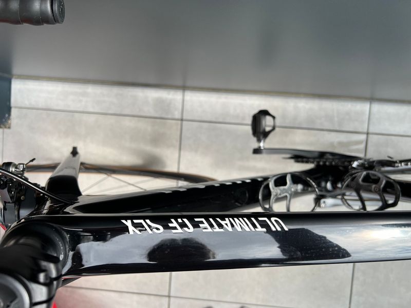 Canyon Ultimate SLX 2019 Road & Gravel d'occasion — image 8 sur 15
