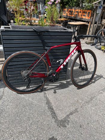 Trek, Madone SL 6 Gen 8 2025