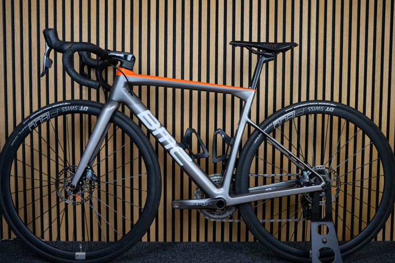 Disc Brakes Teammachine Slr02 Disc One 2020 BMC Teammachine SLR02