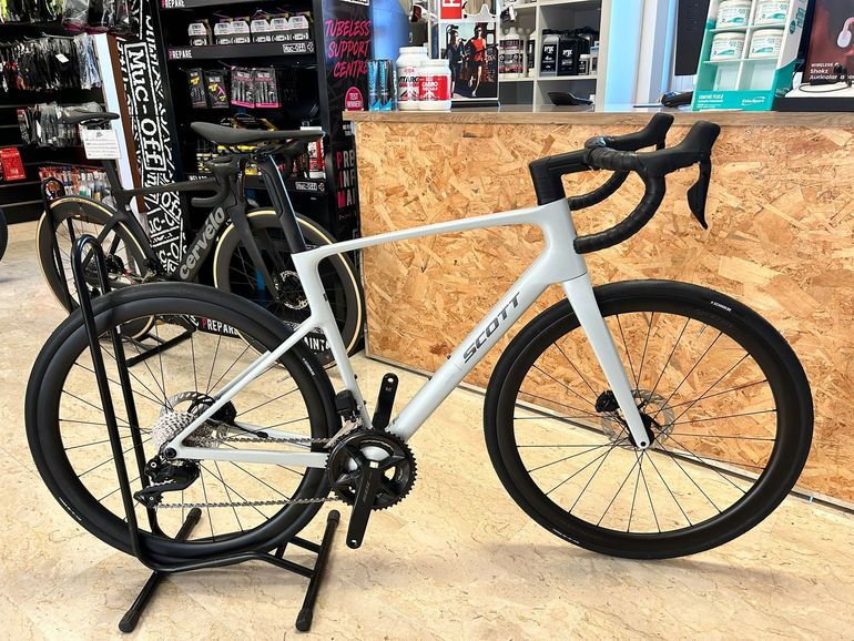 Scott BICI SCOTT ADDICT 30 (2026) 2025