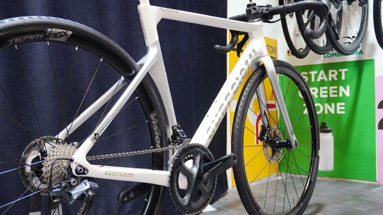 Used Guerciotti Veloce S 2023 2023 Road & Gravel, White — image 9 of 11
