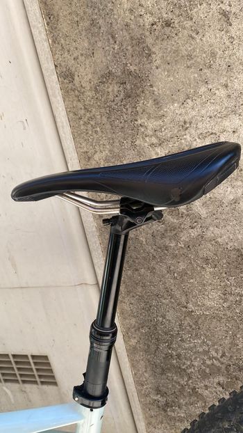 Used Specialized Camber Pro Carbon 29 2017 2017 Mountainbike, Hellgrau, 29 — image 2 of 10