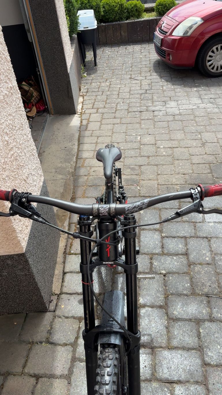 Used YT Industries AL 2018 2018 Mountainbike, Red — image 2 of 5