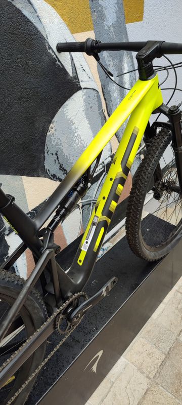 BMC Fourstroke FOUR 2024 2024 Mountainbike d'occasion — image 3 sur 5