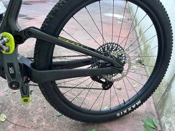 Used Scott Spark RC Team Issue 2023 2023 Mountainbike, Black, 29 — image 5 of 5