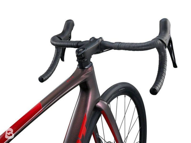 Gebrauchtes Giant Defy Shimano 105 2024 Road & Gravel, Rot — Bild 3 von 6