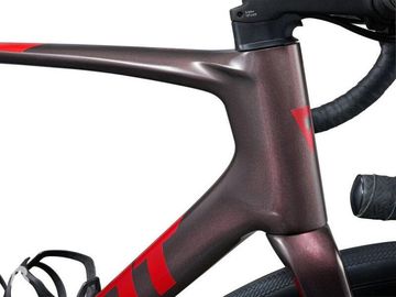 Gebrauchtes Giant Defy Shimano 105 2024 Road & Gravel, Rot — Bild 5 von 6