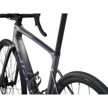 Used Giant Defy Advanced 1 2024 2024 Road & Gravel — image 8 of 10
