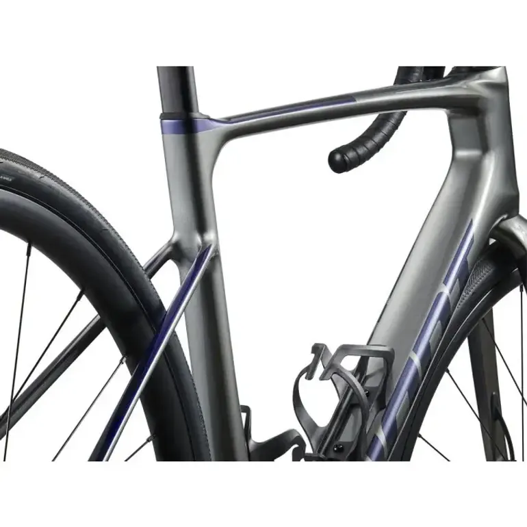 Used Giant Defy Advanced 1 2024 2024 Road & Gravel — image 7 of 10