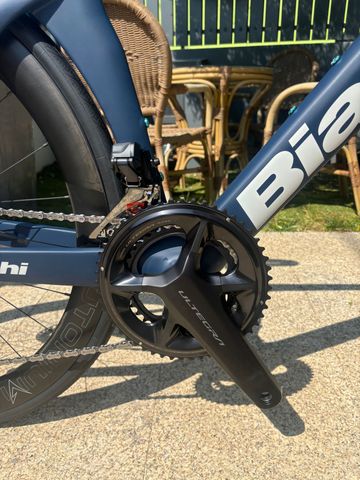 Brugt Bianchi Oltre Shimano Ultegra Di2 (12 Speed) 2025 Road & Gravel — billede 3 af 8