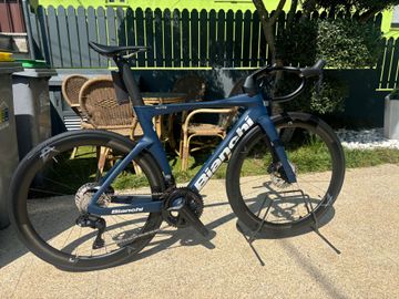 Używany Bianchi Oltre Shimano Ultegra Di2 (12 Speed) 2025 Road & Gravel