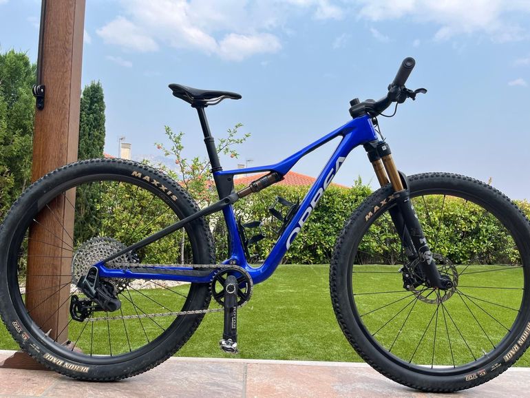 ORBEA OIZ SRAM X01 EAGLE AXS 2025