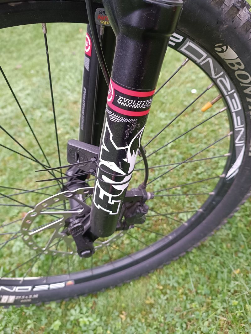 Used Norco Sight Alloy 7.1 2014 2014 Mountainbike, Red, 27.5 — image 5 of 5
