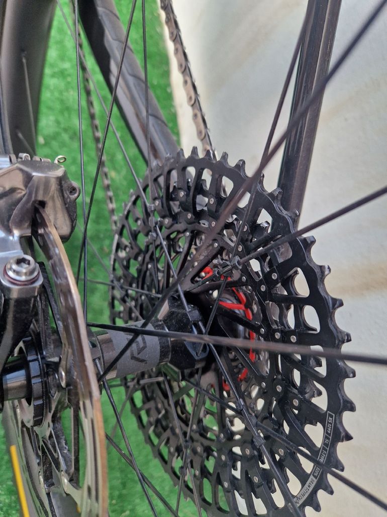Used Trek Procaliber SRAM X0 Eagle AXS (T-Type) 2025 Mountainbike, Black, 29 — image 18 of 42