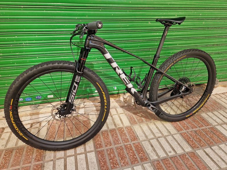 Used Trek Procaliber SRAM X0 Eagle AXS (T-Type) 2025 Mountainbike, Black, 29 — image 36 of 42