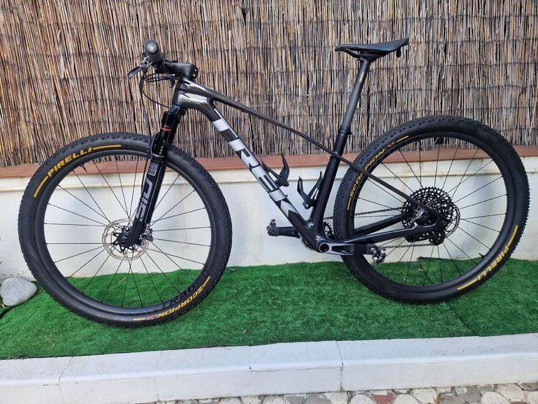 Used Trek Procaliber SRAM X0 Eagle AXS (T-Type) 2025 Mountainbike, Black, 29 — image 5 of 42