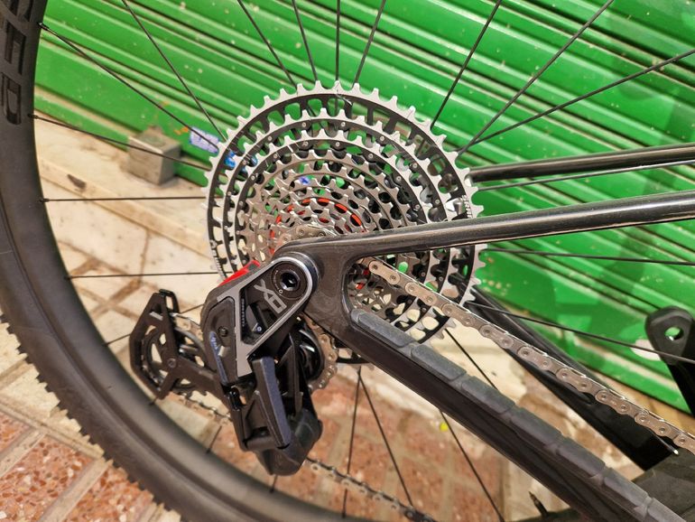 Used Trek Procaliber SRAM X0 Eagle AXS (T-Type) 2025 Mountainbike, Black, 29 — image 34 of 42