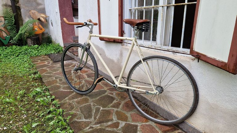 Bianchi Eduardo Bianchi Frame Custom Build 1985 Road & Gravel d'occasion — image 2 sur 5