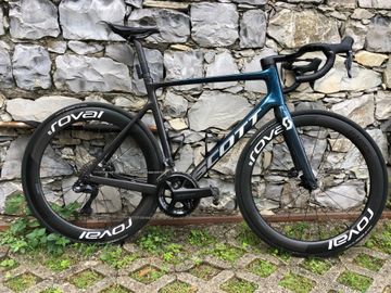 Brugt Scott Addict RC Pro 2024 2024 Road & Gravel — billede 2 af 14