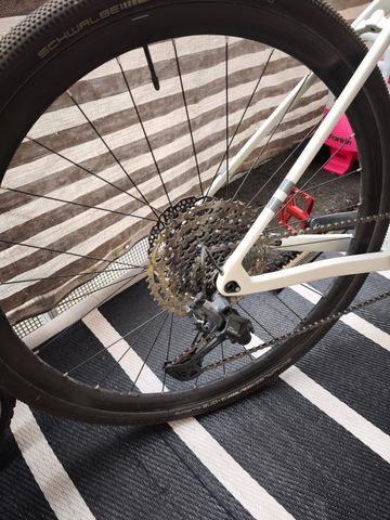Used CUBE NULANE C:62 SLX 2025 2025 Road & Gravel, White — image 2 of 5