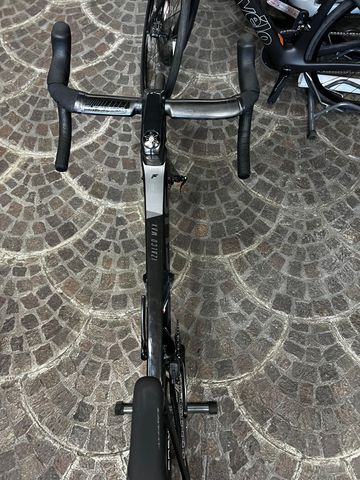 Brugt Focus IZALCO MAX 9.8 2022 2022 Road & Gravel — billede 5 af 7