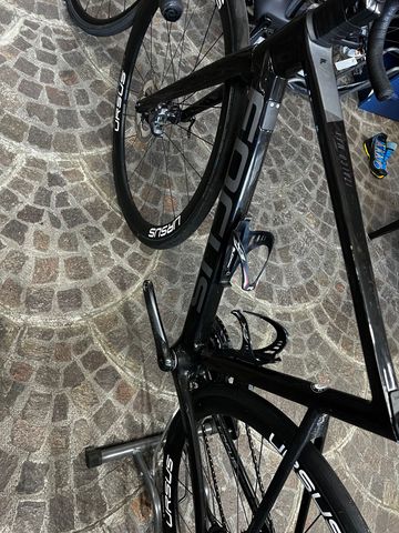 Brugt Focus IZALCO MAX 9.8 2022 2022 Road & Gravel — billede 2 af 7