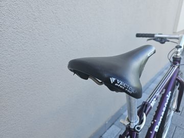 Used Electric Bike Company Mountain Cat Z 1995 Mountainbike, Purple, 26 — image 17 of 23