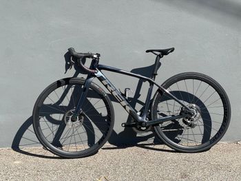Used Trek Émonda SL 6 eTap 2022 2022 Road & Gravel, Schwarz — image 6 of 6