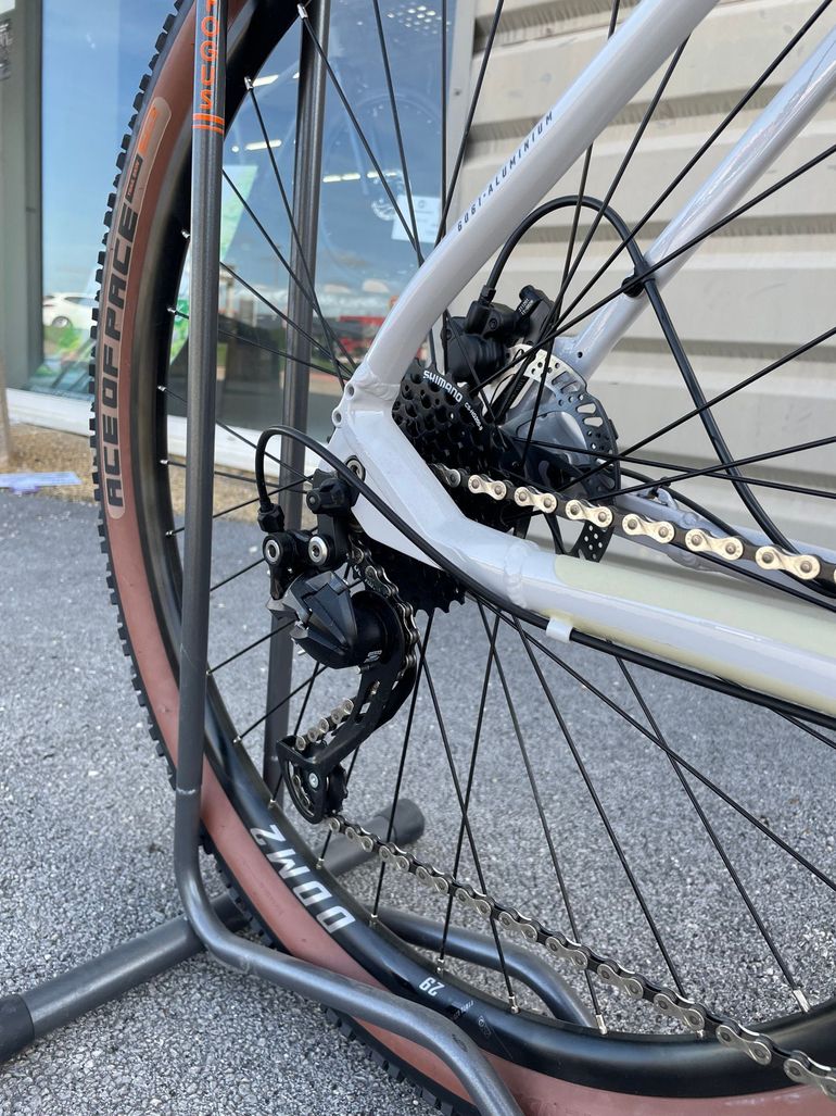 Used BULLS Lt cx Shimano Altus 2022 Mountainbike, Light Gray — image 4 of 5