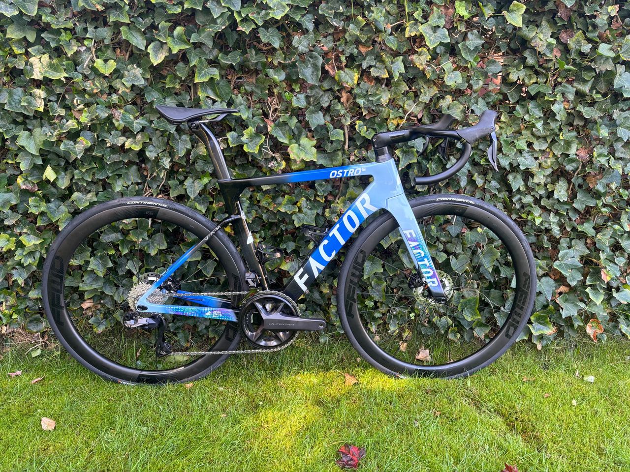 Factor Ostro Shimano Ultegra Di2 2024