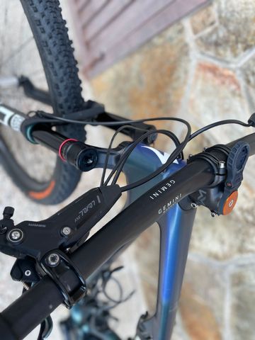 Used Specialized Epic 8 Pro 2024 2024 Mountainbike, Blue, 29 — image 15 of 16