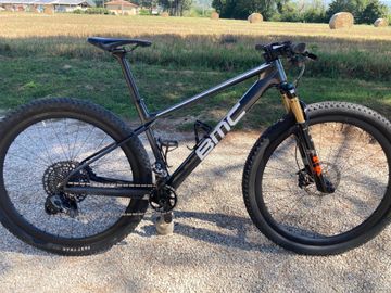 Used BMC Twostroke SRAM XX1 Eagle AXS 2022 Mountainbike, Black — image 1 of 10
