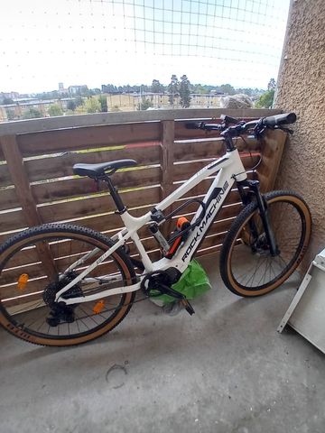 ROCK MACHINE TORRENT INT E90-29_22 2023 Mountainbike usato, Bianco — immagine 3 di 10