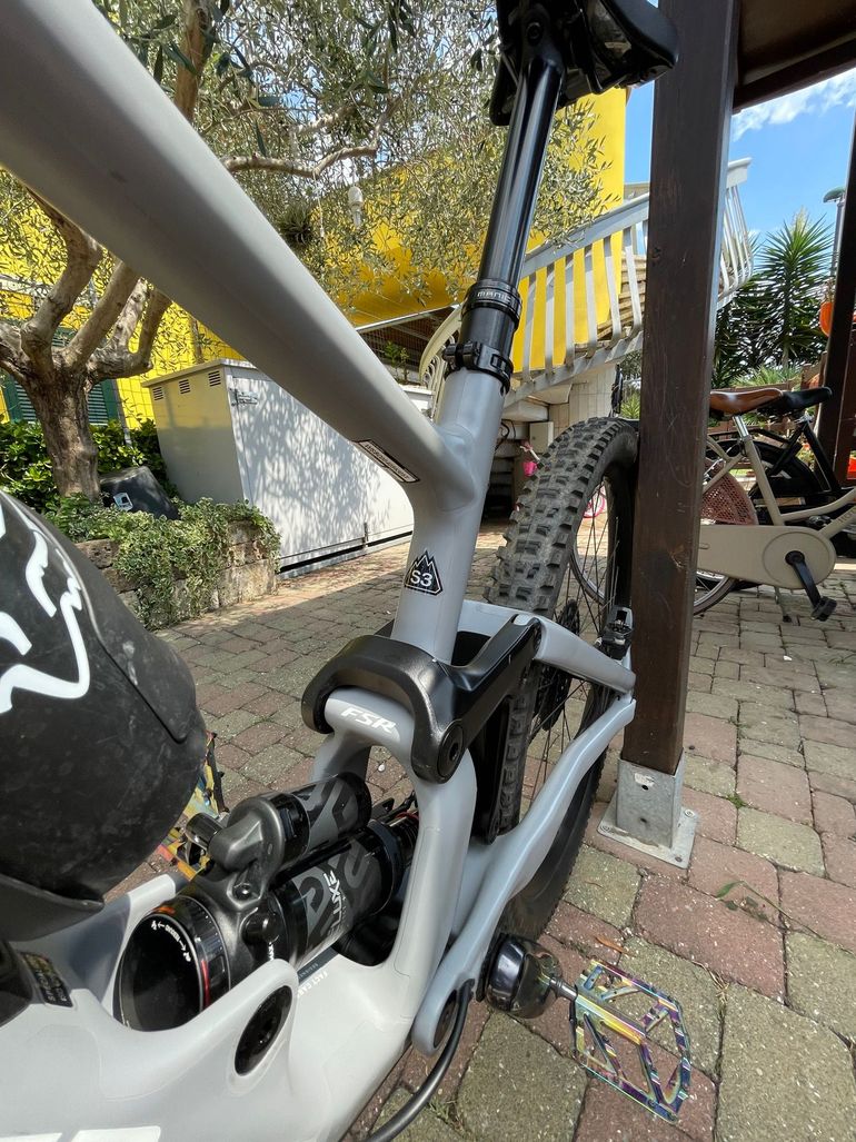 自転車本体 specialized ENDURO comp 2022. size S3 Rower górski Specialized Enduro Comp 2022