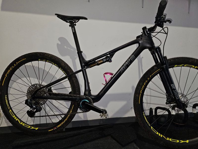 Käytetty ARC8 Evolve Frameset 2023 MTB